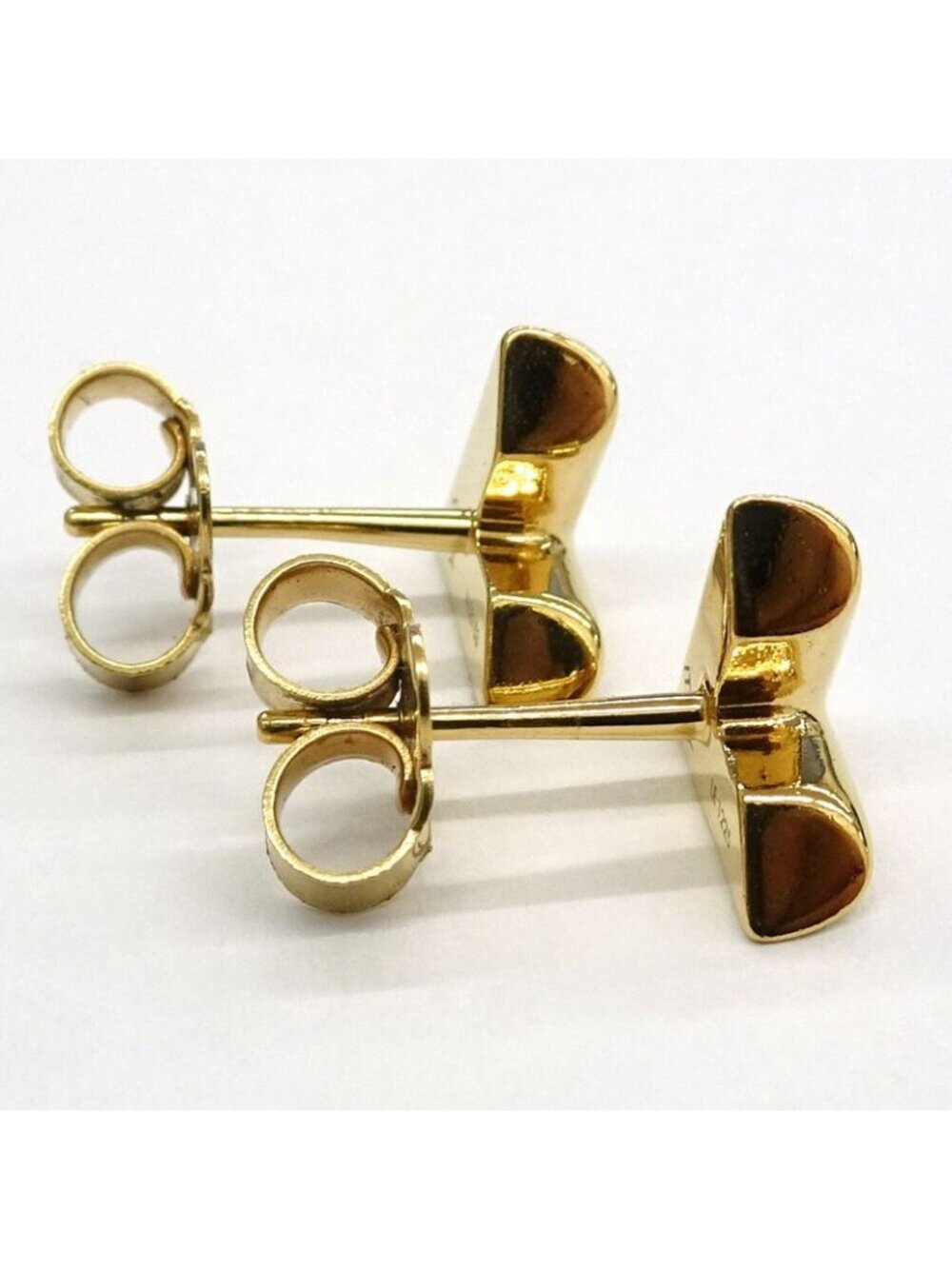 Louis Vuitton Earrings Essential V Metal GP Gold GD Accessories - Picture 4 of 10